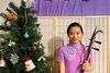 O tânără trăiește în frică după ce părinții ei au fost reținuți de autoritățile din China
