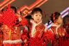 China: cuplurile căsătorite pot avea de acum 3 copii