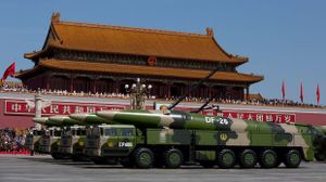 Raport: SUA și China concurează la nivel global pentru putere și influență