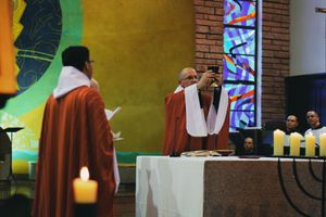 Român din SUA: disperarea te obligă să accepți socialismul