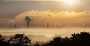 Raport: China a poluat mai mult în 16 zile decât Australia într-un an