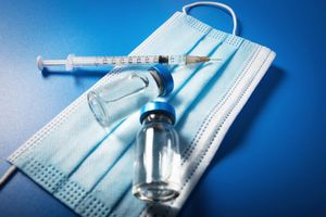 CDC permite administrarea de rapeluri pentru tinerii de 18 ani